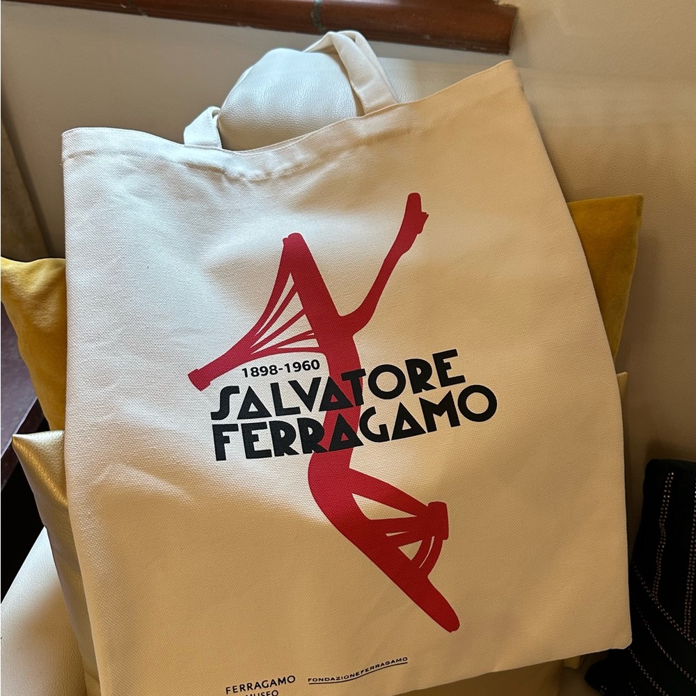 BrandNew Salvatore Ferragamo Museum Red, Black & Cream Tote from Florence, Italy